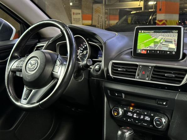 Mazda 3 III (BM) с пробегом 2014 года, цена 1 220 000 рублей, 148936 км, седан, Автокод Объявления