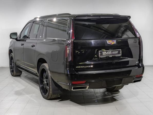 Cadillac Escalade V с пробегом 2022 года, цена 11 500 000 рублей, 56382 км, внедорожник, Автокод Объявления
