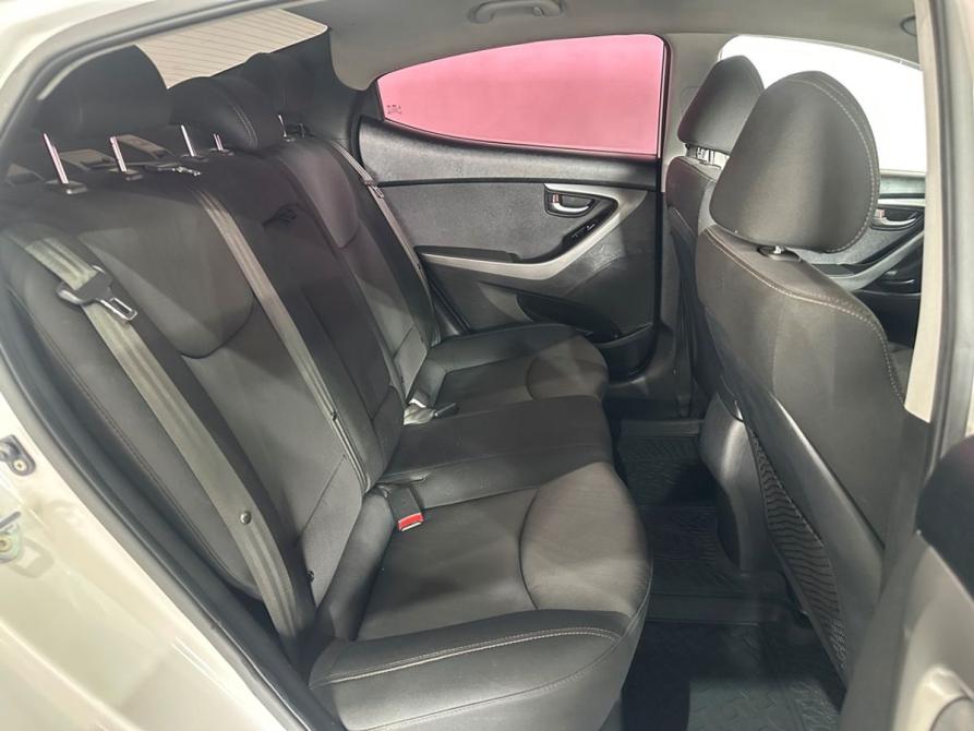 Hyundai Elantra V (MD) Рестайлинг Москва  - изображение 11