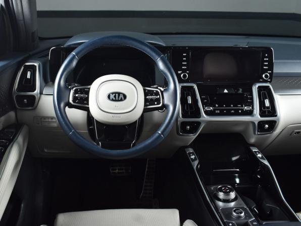 Kia Sorento IV с пробегом 2020 года, цена 3 684 995 рублей, 94436 км, внедорожник, Автокод Объявления