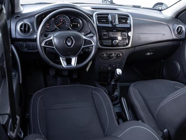 Renault Logan II Рестайлинг с пробегом 2021 года, цена 1 150 000 рублей, 103448 км, седан, Автокод Объявления