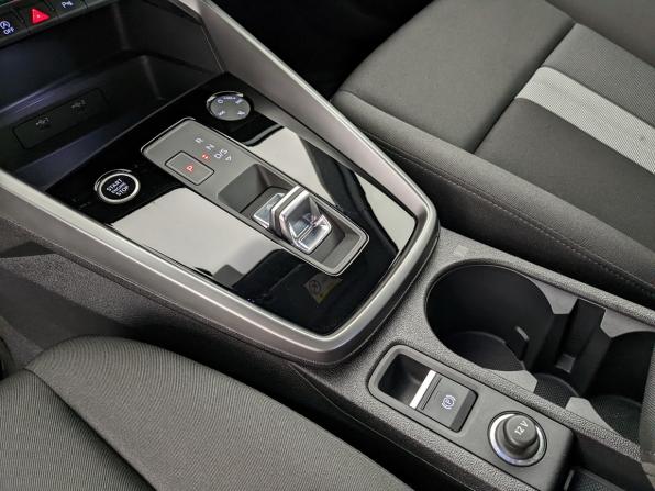 Audi A3 IV (8Y) с пробегом 2021 года, цена 3 200 000 рублей, 6392 км, седан, Автокод Объявления