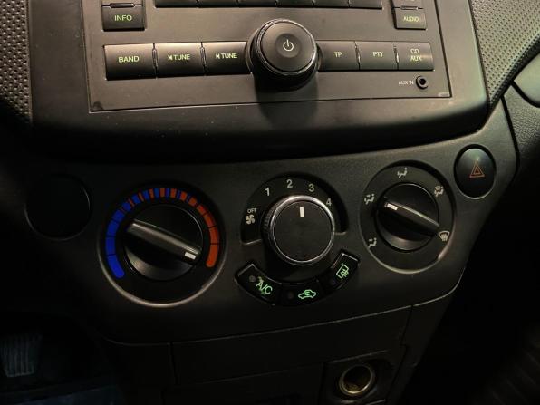 Chevrolet Aveo I Рестайлинг с пробегом 2009 года, цена 420 000 рублей, 247779 км, хэтчбек, Автокод Объявления