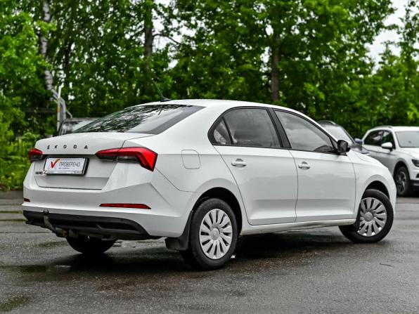 Skoda Rapid II с пробегом 2020 года, цена 1 350 000 рублей, 135829 км, лифтбек, Автокод Объявления