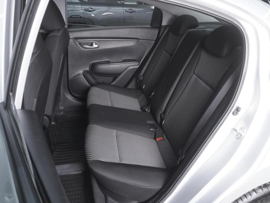 Kia Rio IV Ростов-на-Дону  - изображение 9
