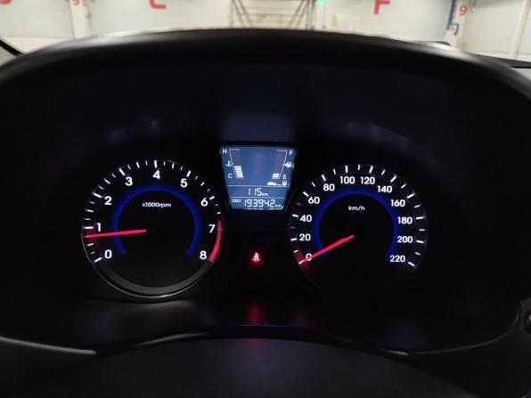 Hyundai Solaris I с пробегом 2014 года, цена 699 000 рублей, 193920 км, хэтчбек, Автокод Объявления