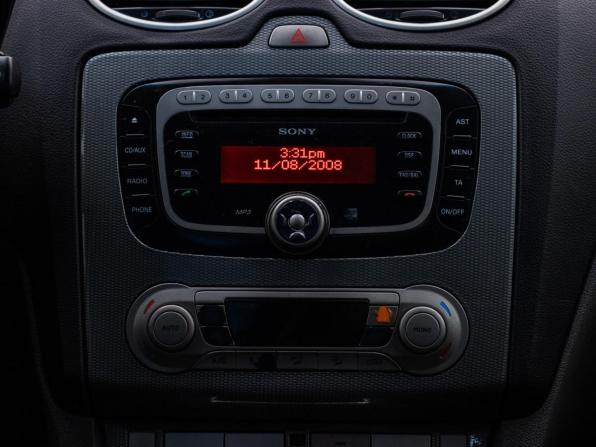 Ford Focus II Рестайлинг с пробегом 2008 года, цена 370 000 рублей, 282573 км, седан, Автокод Объявления