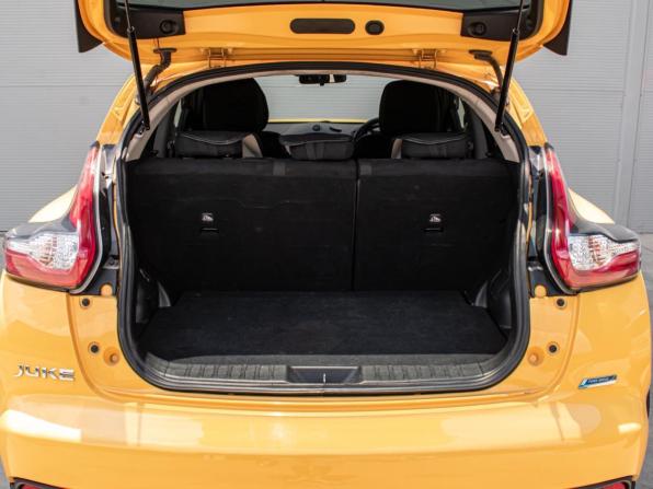 Nissan Juke I Рестайлинг с пробегом 2016 года, цена 1 340 000 рублей, 123366 км, внедорожник, Автокод Объявления