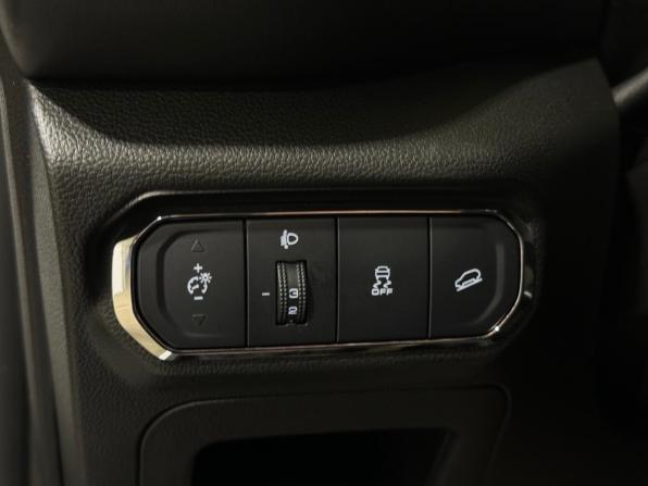 Haval Jolion I с пробегом 2023 года, цена 1 750 000 рублей, 38619 км, внедорожник, Автокод Объявления