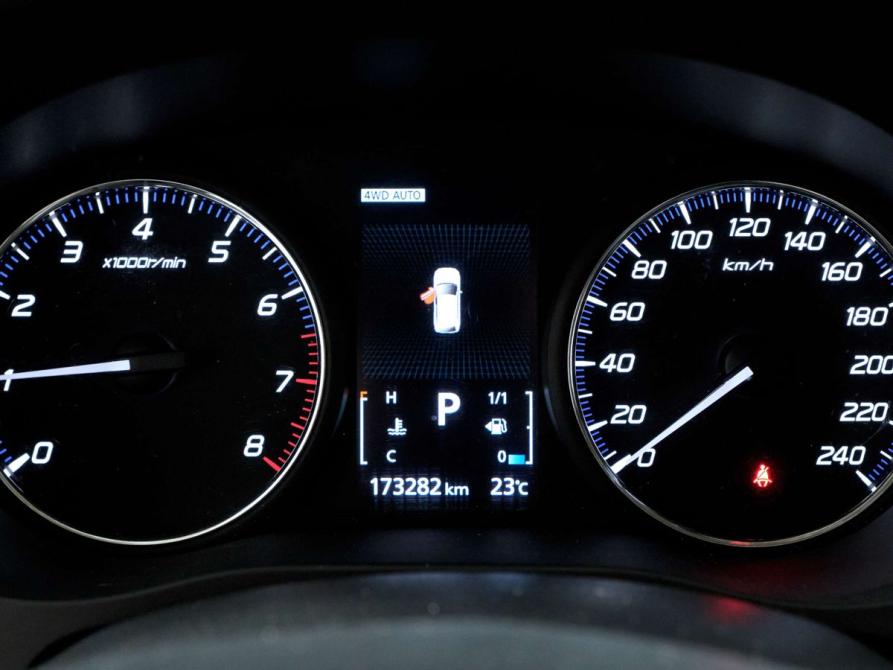 Mitsubishi Outlander III Рестайлинг 2 Санкт-Петербург  - изображение 12