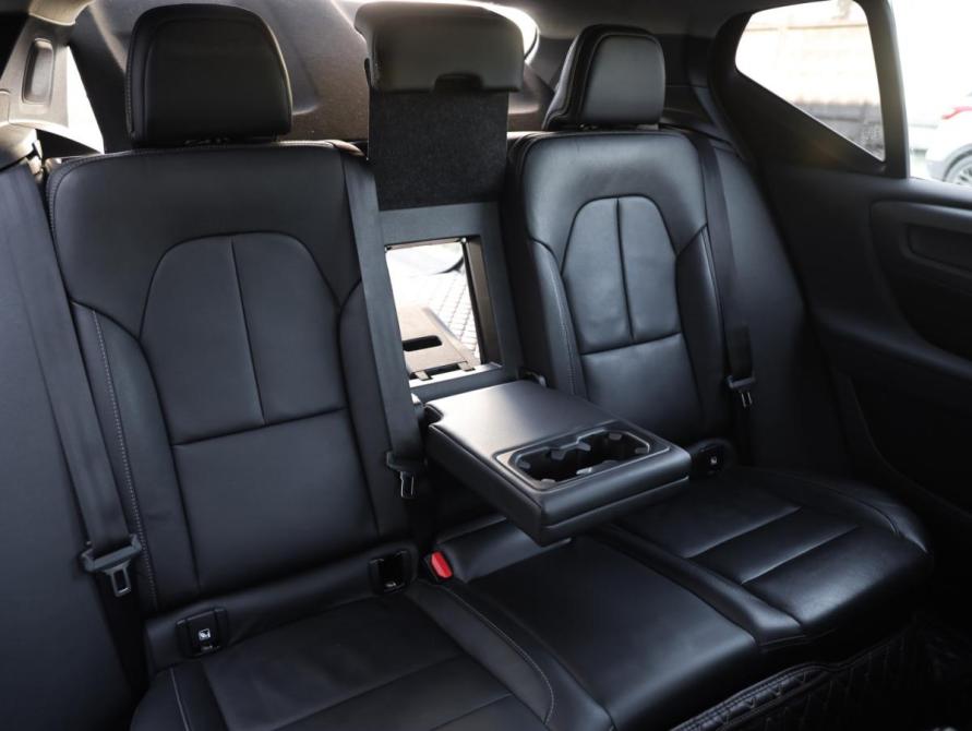 Volvo XC40 I Санкт-Петербург  - изображение 28