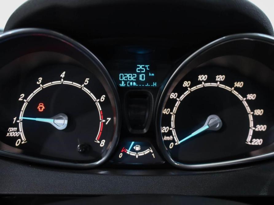 Ford Fiesta Mk6 Рестайлинг Ростов-на-Дону  - изображение 15