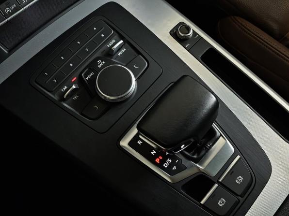 Audi Q5 II (FY) с пробегом 2018 года, цена 2 797 000 рублей, 160365 км, внедорожник, Автокод Объявления