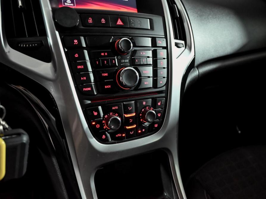 Opel Astra J Рестайлинг Екатеринбург  - изображение 13