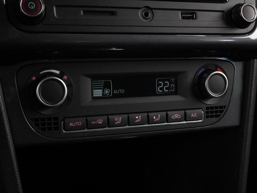 Volkswagen Polo V Рестайлинг Воронеж  - изображение 15
