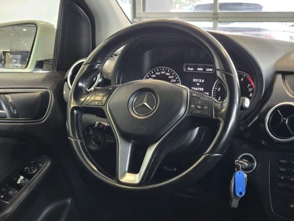 Mercedes-Benz B-Класс II (W246) с пробегом 2013 года, цена 1 050 000 рублей, 204754 км, хэтчбек, Автокод Объявления