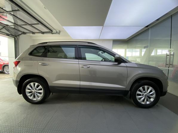 Skoda Karoq I с пробегом 2021 года, цена 2 640 000 рублей, 95922 км, внедорожник, Автокод Объявления