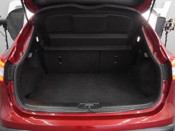 Nissan Qashqai II с пробегом 2016 года, цена 1 574 000 рублей, 140303 км, внедорожник, Автокод Объявления