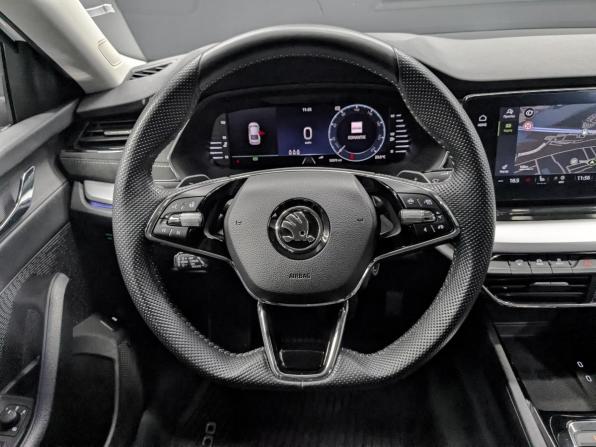 Skoda Octavia IV (A8) с пробегом 2020 года, цена 2 750 000 рублей, 52871 км, лифтбек, Автокод Объявления