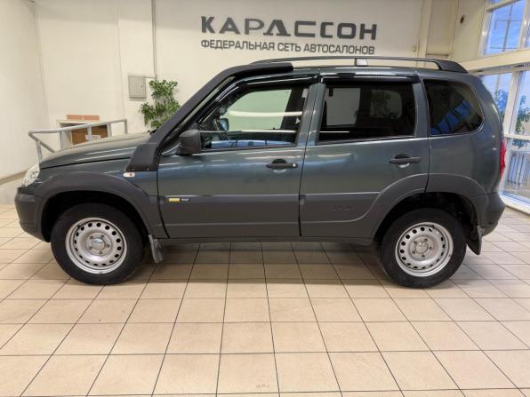 Chevrolet Niva I Рестайлинг с пробегом 2017 года, цена 730 000 рублей, 123432 км, внедорожник, Автокод Объявления