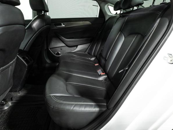 Hyundai Sonata VII (LF) Рестайлинг с пробегом 2017 года, цена 1 925 000 рублей, 124580 км, седан, Автокод Объявления