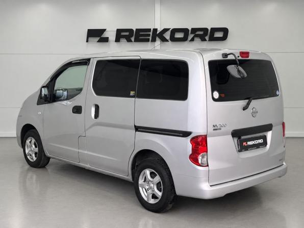 Nissan NV200 с пробегом 2018 года, цена 1 679 000 рублей, 115044 км, минивэн, Автокод Объявления