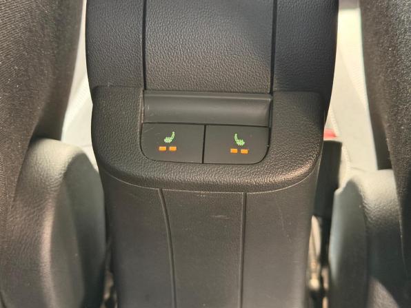 Skoda Rapid I Рестайлинг с пробегом 2019 года, цена 1 259 000 рублей, 101000 км, лифтбек, Автокод Объявления