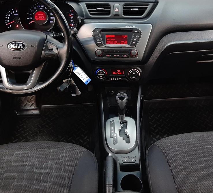 Kia Rio III Москва  - изображение 15
