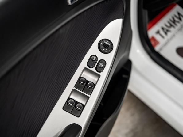 Hyundai Solaris I с пробегом 2013 года, цена 1 000 000 рублей, 164683 км, седан, Автокод Объявления