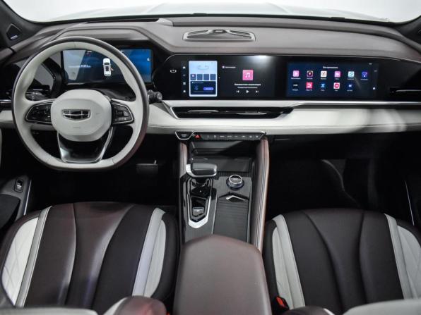 Geely Monjaro I с пробегом 2023 года, цена 2 937 890 рублей, 48001 км, внедорожник, Автокод Объявления