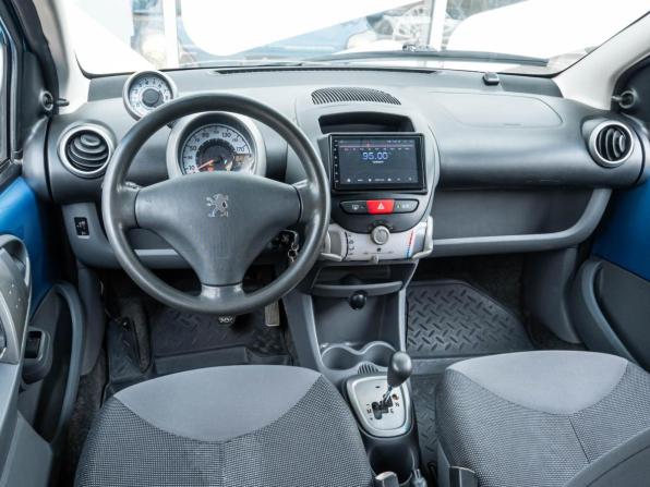 Peugeot 107 I с пробегом 2007 года, цена 425 000 рублей, 180580 км, хэтчбек, Автокод Объявления