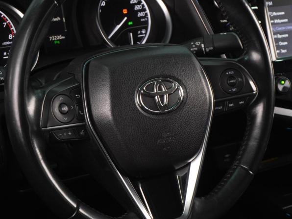 Toyota Camry VIII (XV70) с пробегом 2021 года, цена 2 849 000 рублей, 73226 км, седан, Автокод Объявления