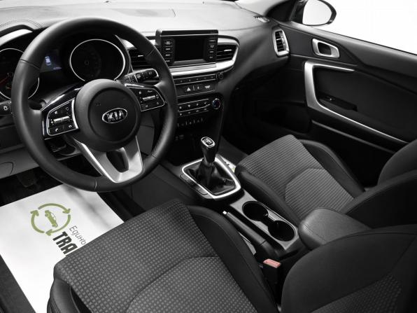 Kia Ceed III с пробегом 2019 года, цена 1 695 000 рублей, 42054 км, хэтчбек, Автокод Объявления