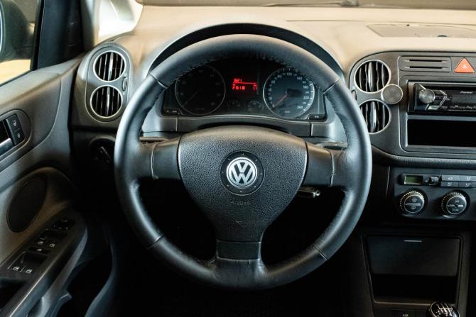 Volkswagen Golf Plus I с пробегом 2007 года, цена 629 000 рублей, 216118 км, хэтчбек, Автокод Объявления