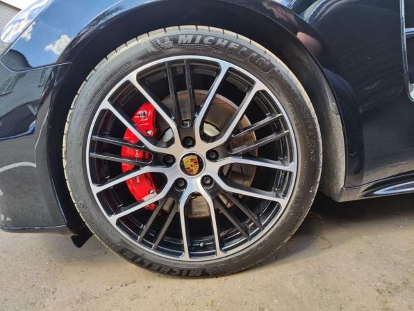 Porsche Panamera II Рестайлинг с пробегом 2021 года, цена 11 700 000 рублей, 46548 км, лифтбек, Автокод Объявления