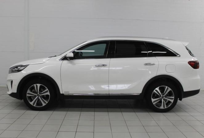 Kia Sorento II Рестайлинг с пробегом 2019 года, цена 3 085 000 рублей, 132706 км, внедорожник, Автокод Объявления