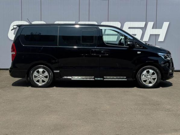 Hyundai Grand Starex I Рестайлинг 2 с пробегом 2020 года, цена 3 449 000 рублей, 113536 км, минивэн, Автокод Объявления