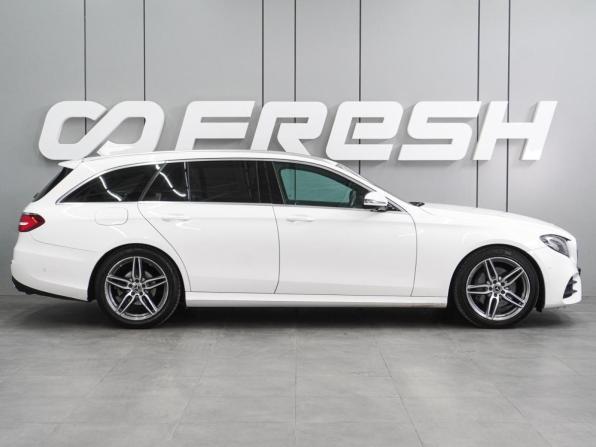 Mercedes-Benz E-Класс V (W213 S213 C238) с пробегом 2017 года, цена 3 127 000 рублей, 135754 км, универсал, Автокод Объявления