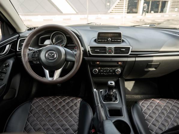 Mazda 3 III (BM) с пробегом 2014 года, цена 1 200 000 рублей, 90995 км, седан, Автокод Объявления