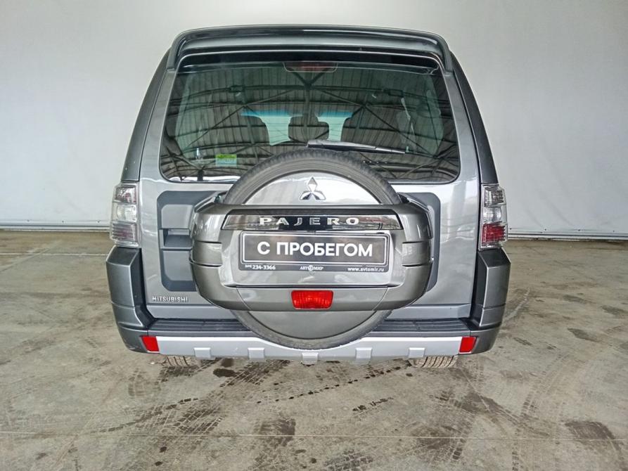 Mitsubishi Pajero IV Рестайлинг 1 Москва  - изображение 5