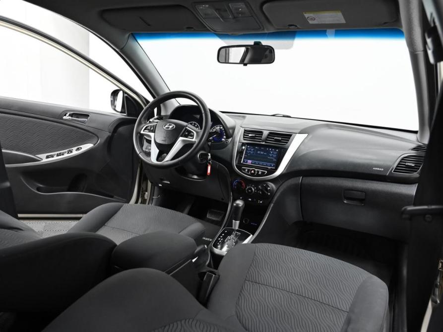 Hyundai Solaris I Москва  - изображение 5