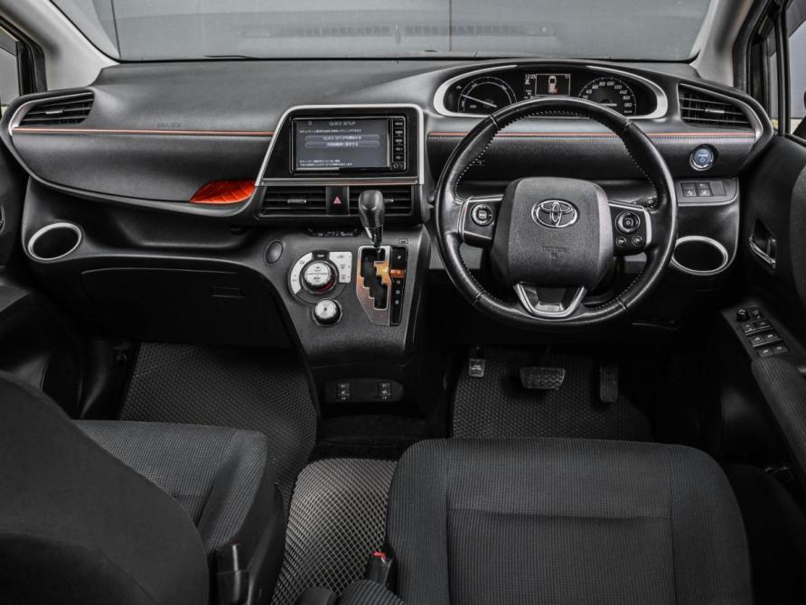 Toyota Sienta II Новороссийск  - изображение 6