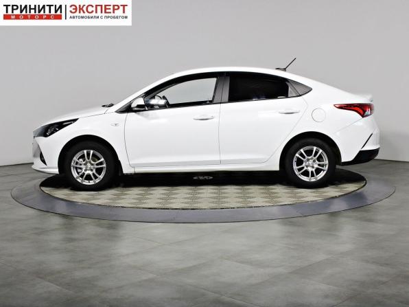 Hyundai Solaris II Рестайлинг с пробегом 2020 года, цена 1 097 000 рублей, 207578 км, седан, Автокод Объявления