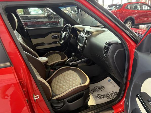 Kia Soul II Рестайлинг с пробегом 2018 года, цена 1 680 000 рублей, 91874 км, хэтчбек, Автокод Объявления