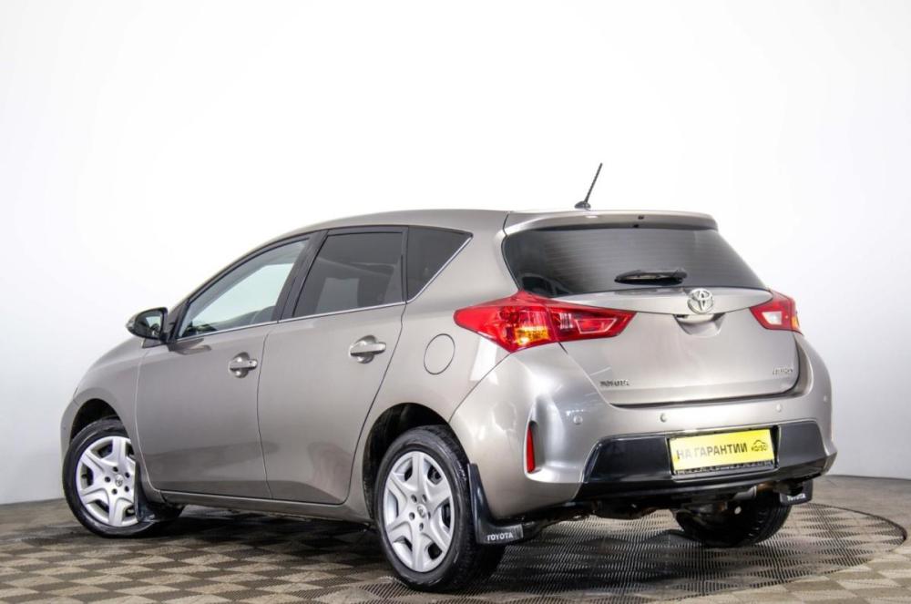 Toyota Auris II Пермь  - изображение 5