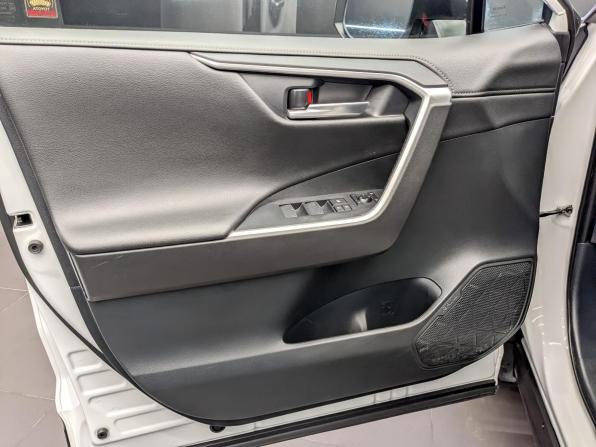 Toyota RAV4 V (XA50) с пробегом 2020 года, цена 3 150 000 рублей, 74307 км, внедорожник, Автокод Объявления