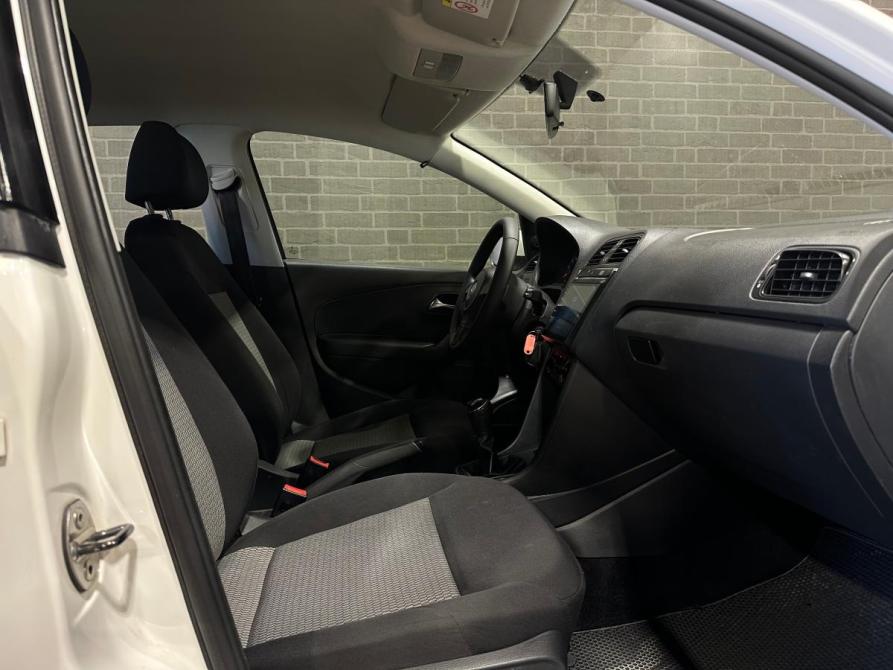 Volkswagen Polo V Челябинск  - изображение 10