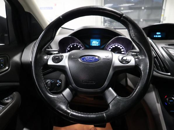 Ford Kuga II с пробегом 2015 года, цена 1 320 000 рублей, 133454 км, внедорожник, Автокод Объявления