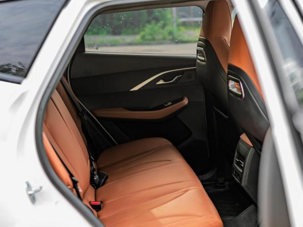 Omoda C5 I с пробегом 2023 года, цена 1 688 000 рублей, 55040 км, внедорожник, Автокод Объявления