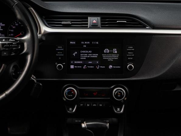 Kia Rio IV Рестайлинг с пробегом 2021 года, цена 1 330 000 рублей, 210564 км, хэтчбек, Автокод Объявления